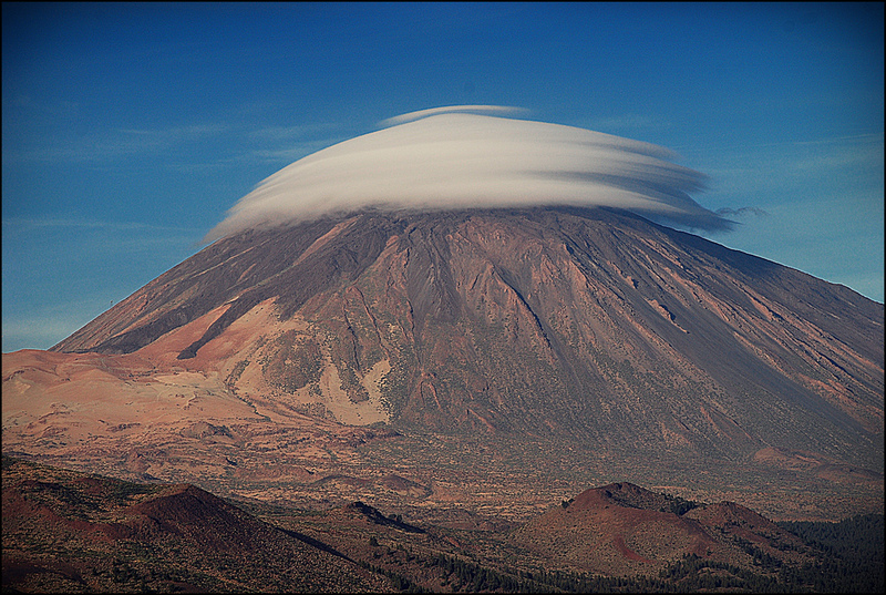 Designaciones populares de nubes que cubren montañas en refranes meteorológicos romances, con sus paremiotipos